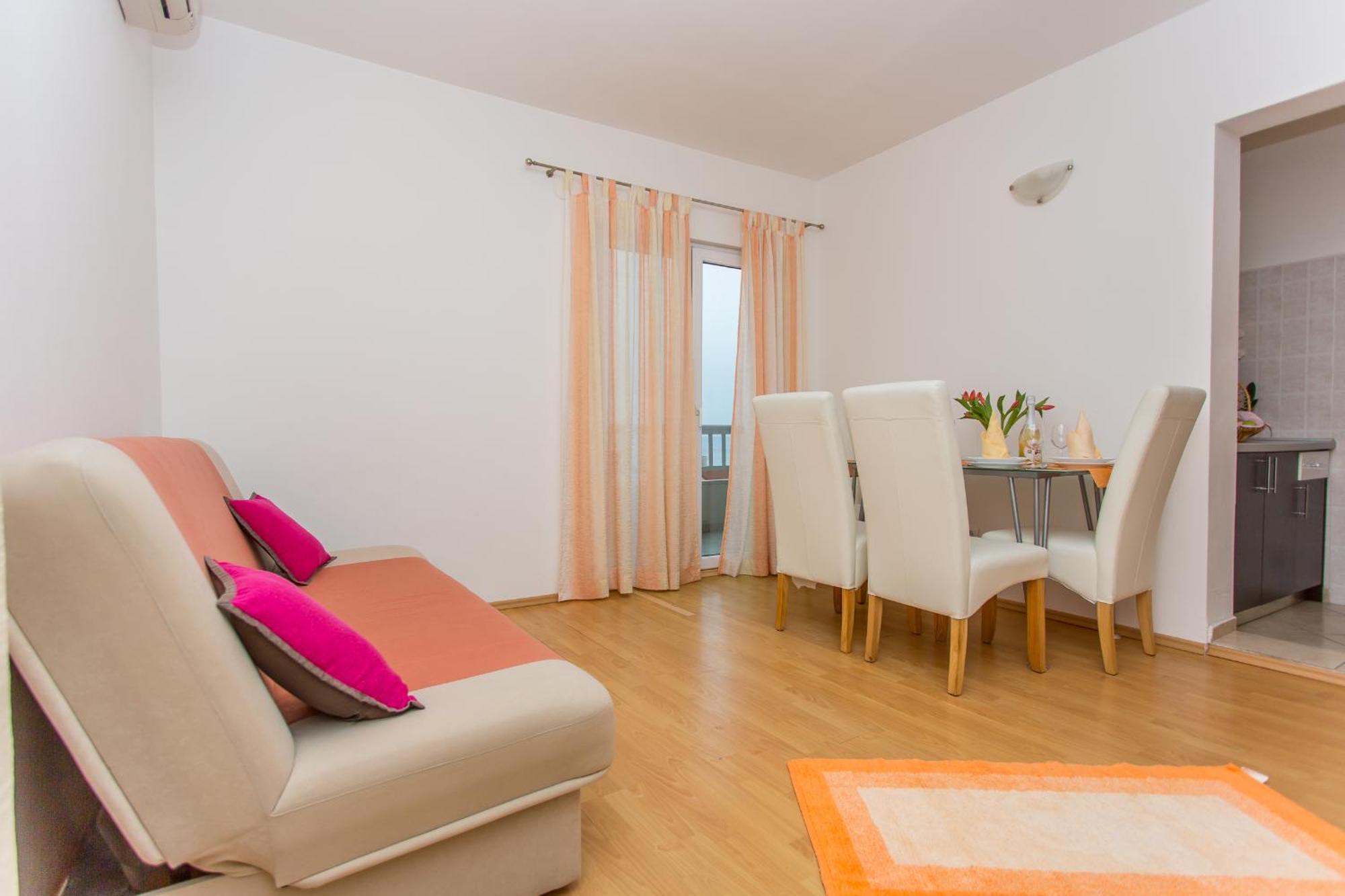 Apartments Grepo Sljeme Makarska Room photo