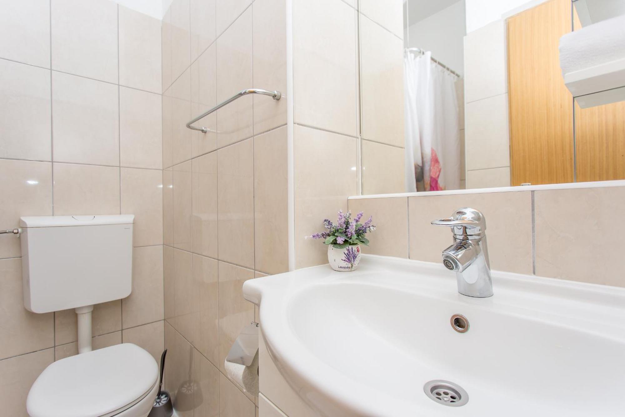 Apartments Grepo Sljeme Makarska Room photo