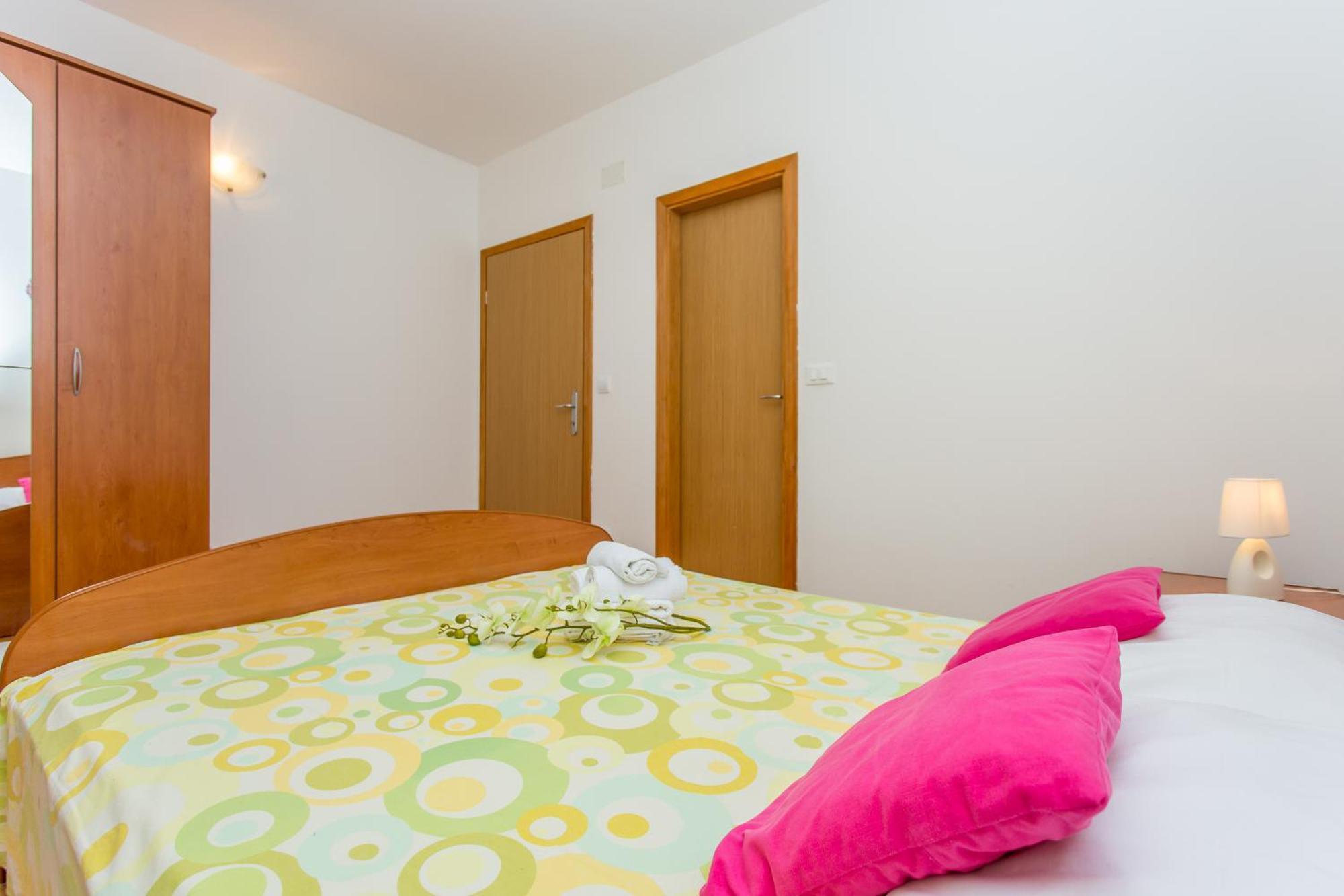Apartments Grepo Sljeme Makarska Room photo