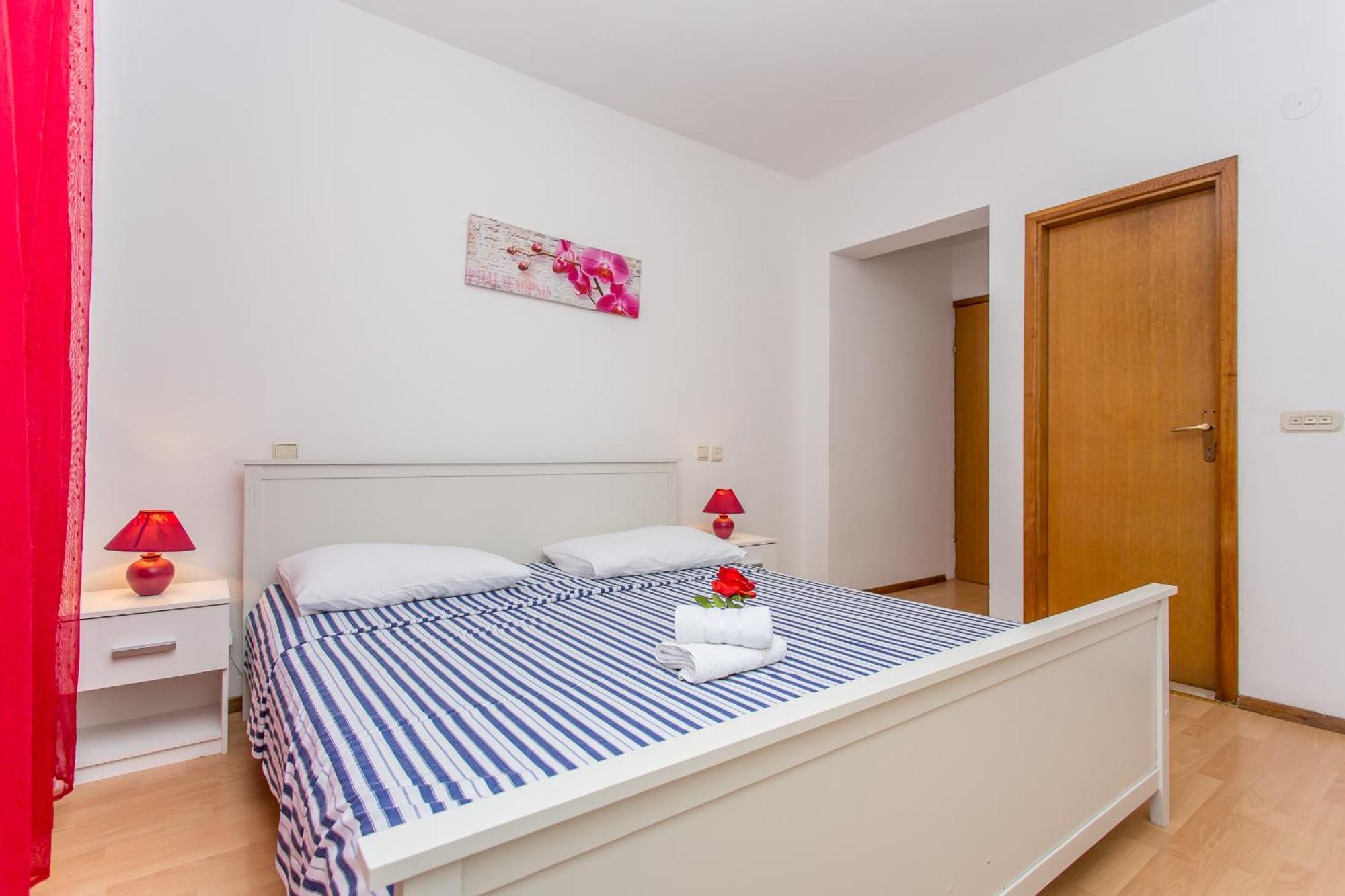 Apartments Grepo Sljeme Makarska Room photo