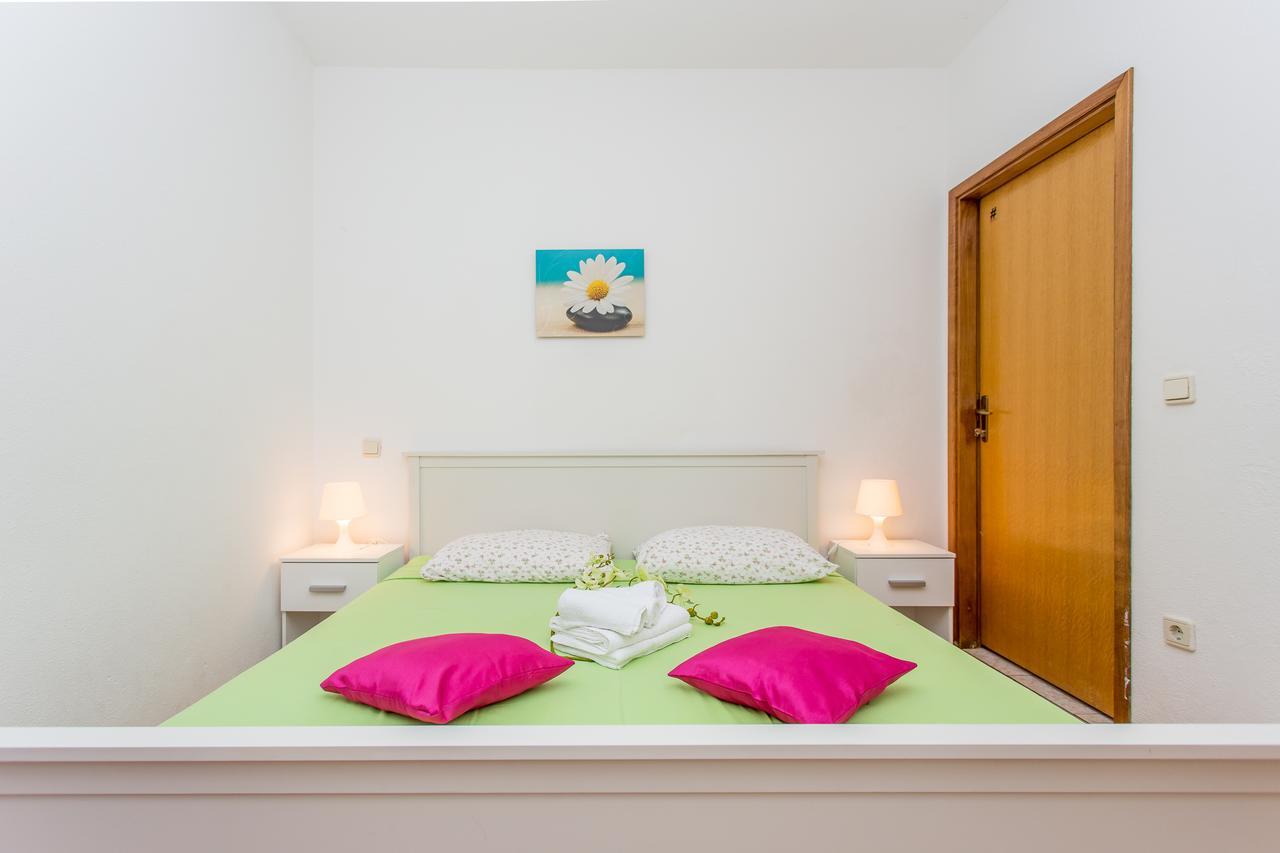Apartments Grepo Sljeme Makarska Exterior photo