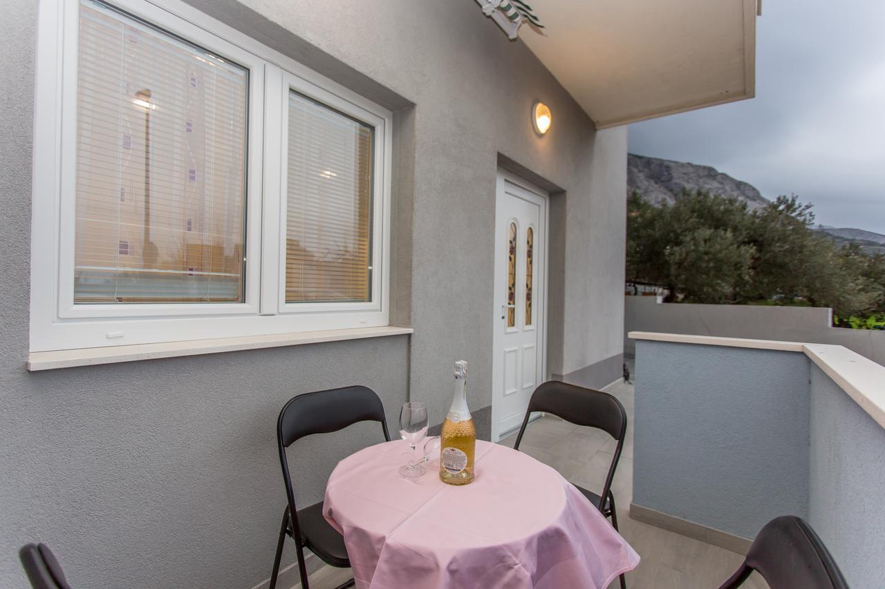 Apartments Grepo Sljeme Makarska Room photo