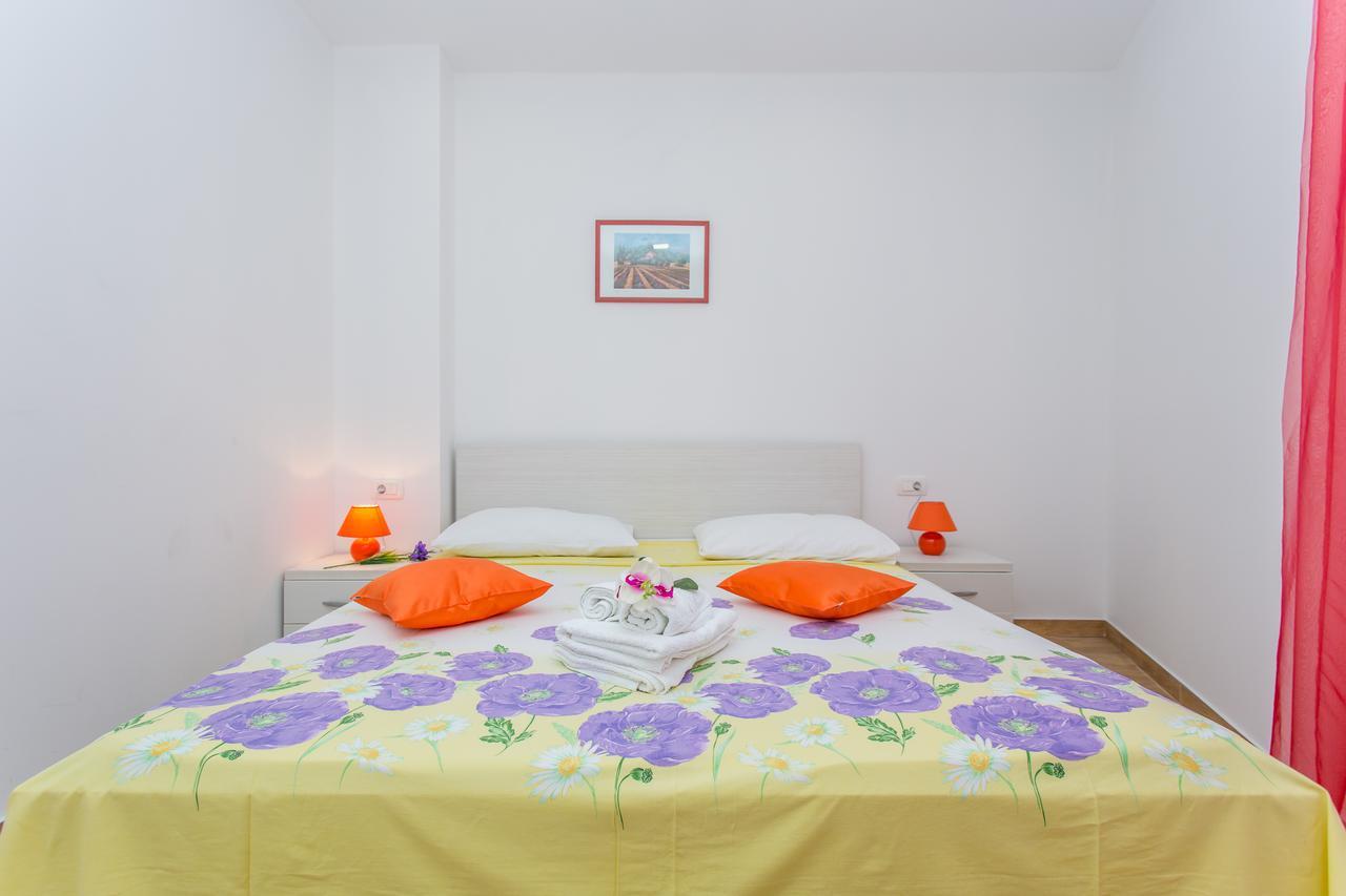 Apartments Grepo Sljeme Makarska Exterior photo